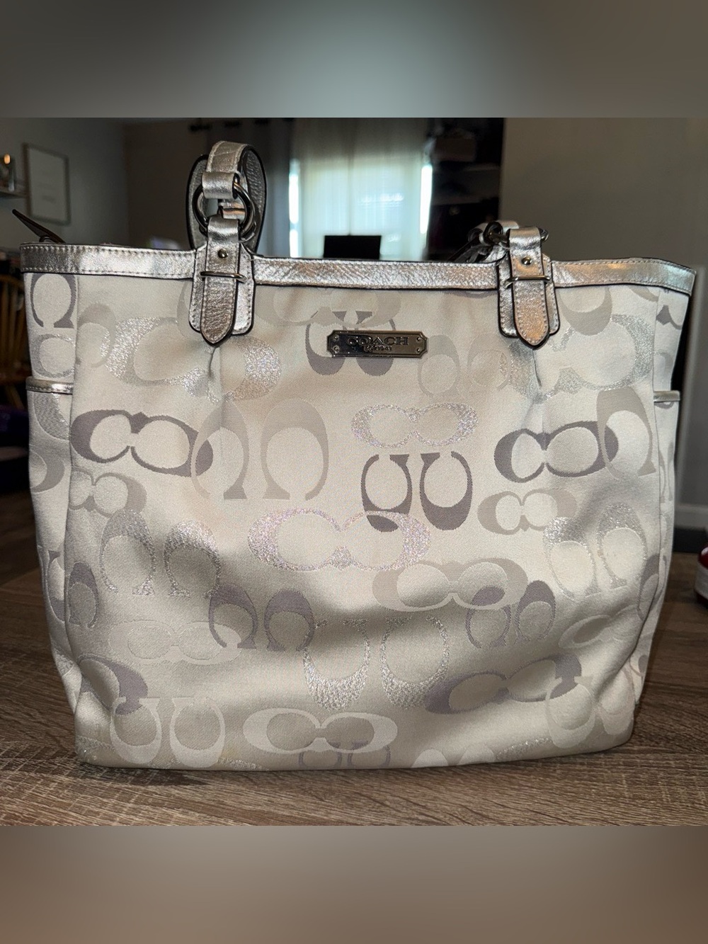 Vintage Coach Gallery Optic Signature Tote in Silver
